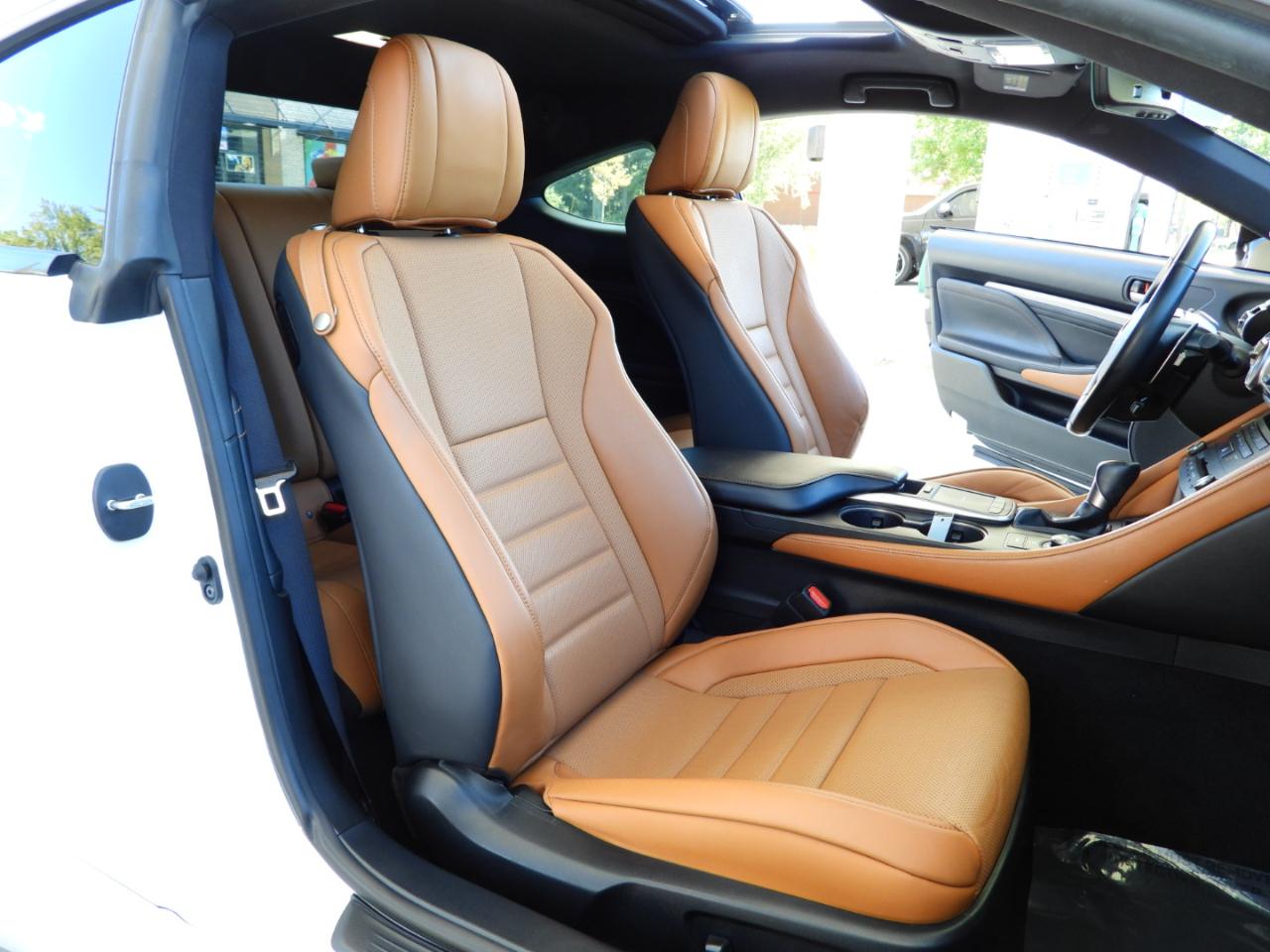 Lexus RC 200t 2D Coupe 2019
