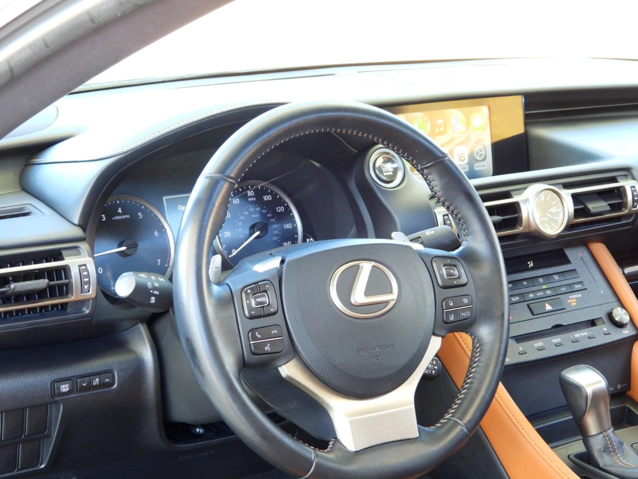 Lexus RC 200t 2D Coupe 2019