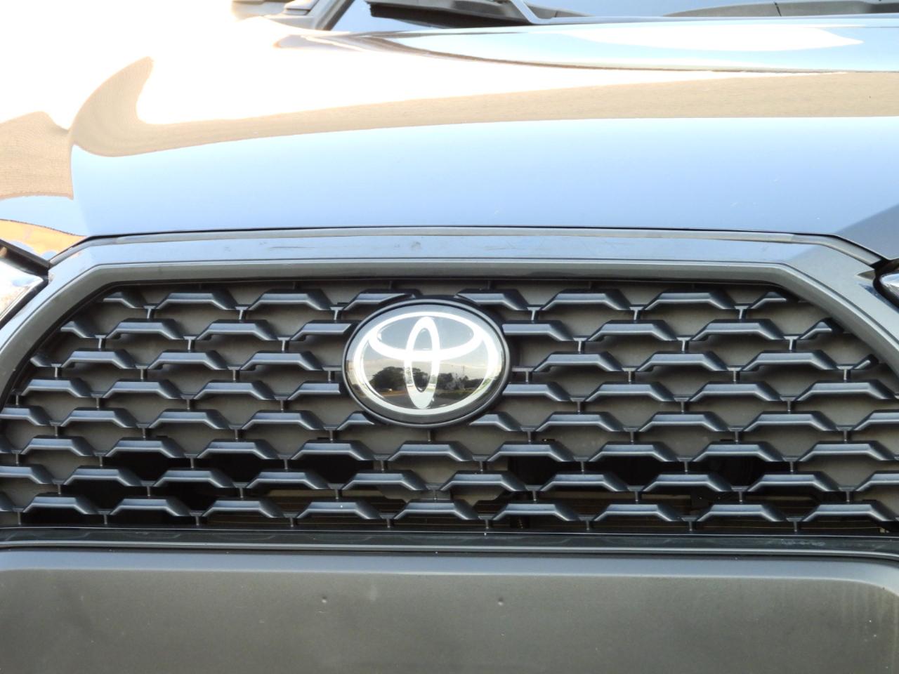 Toyota Corolla Cross LE 2023