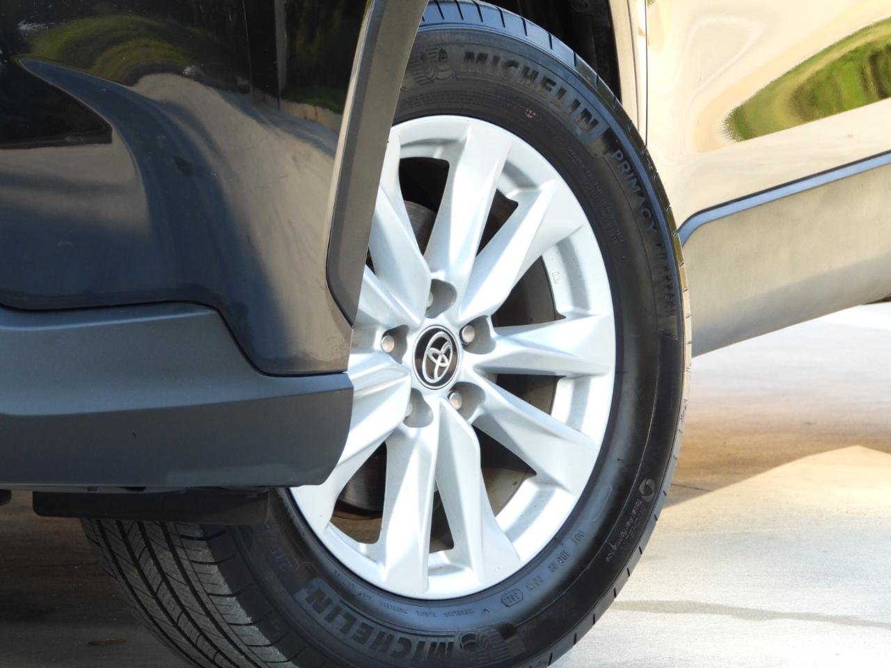 Toyota Corolla Cross LE 2023