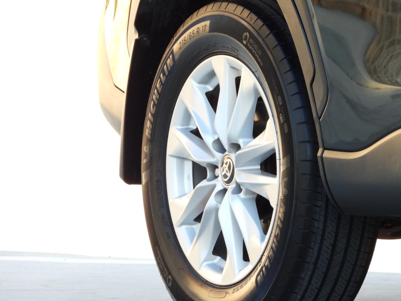 Toyota Corolla Cross LE 2023