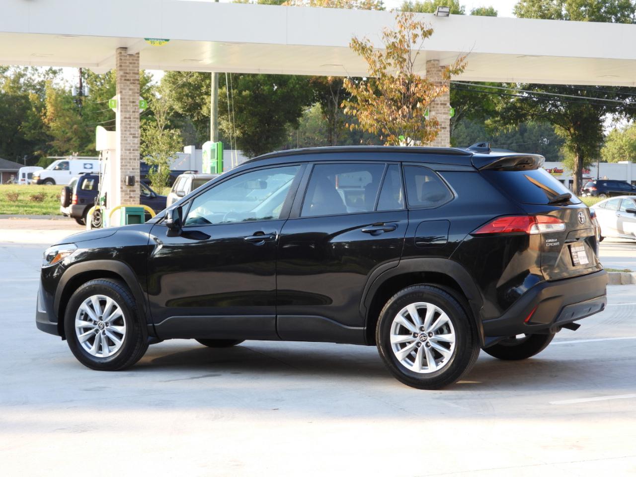 Toyota Corolla Cross LE 2023