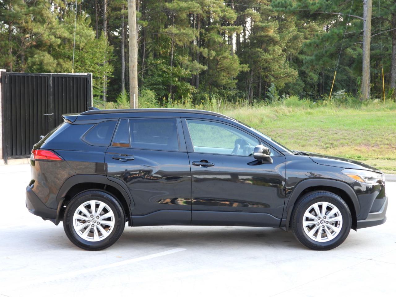 Toyota Corolla Cross LE 2023