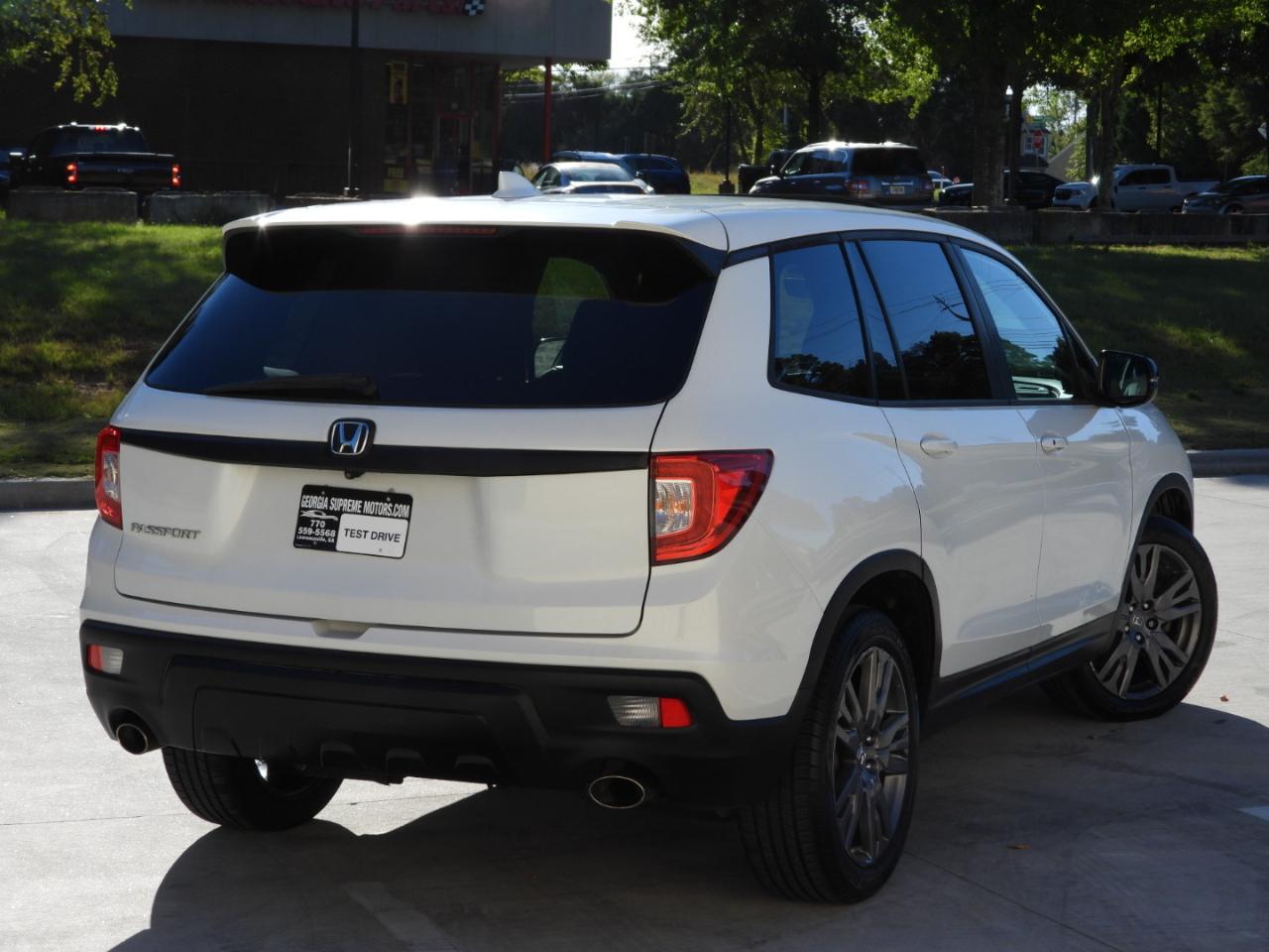 Honda Passport photo 10