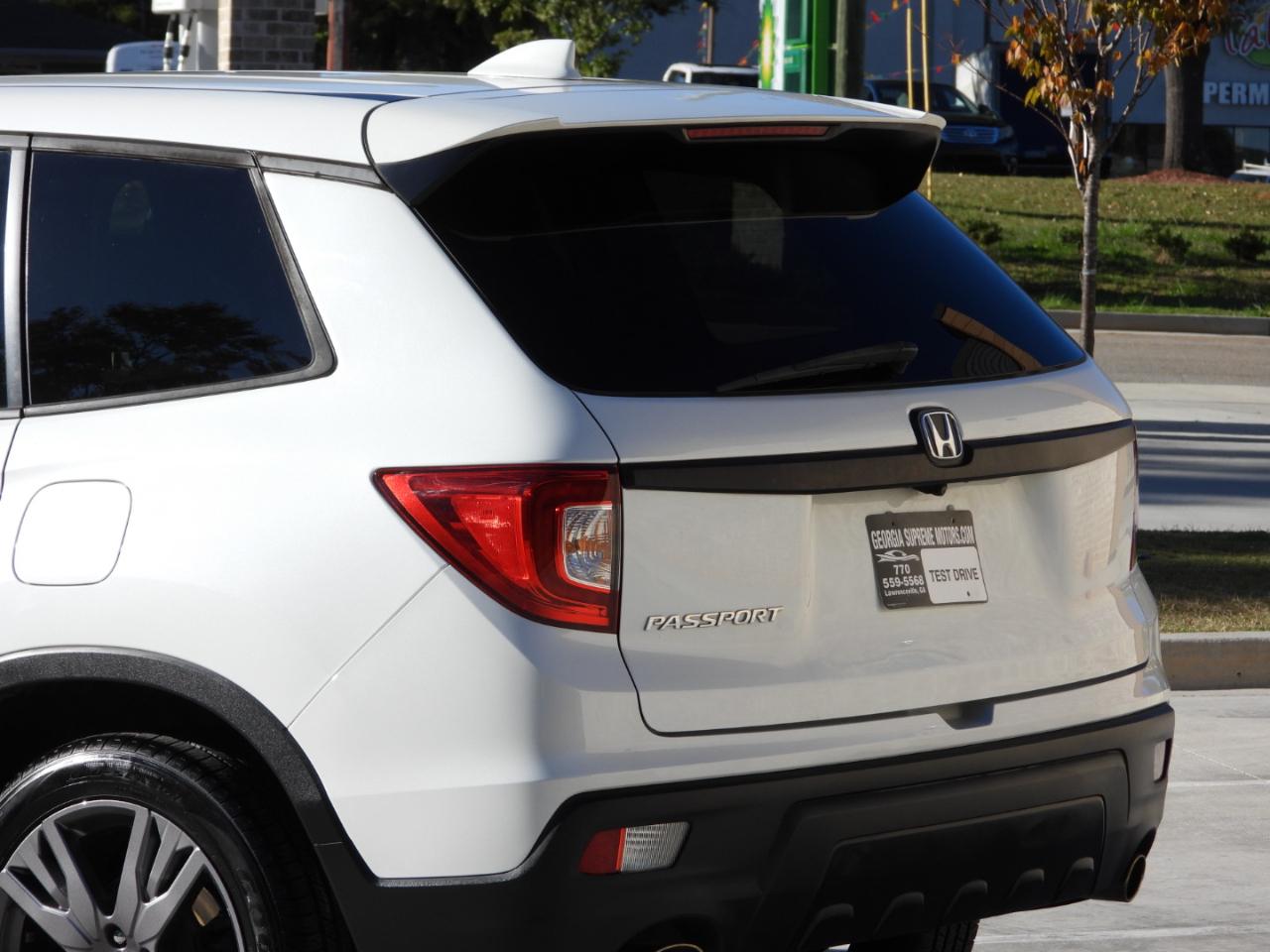 Honda Passport photo 20