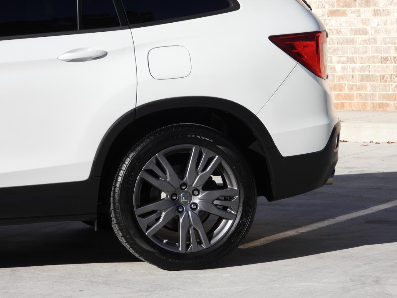 Honda Passport photo 29