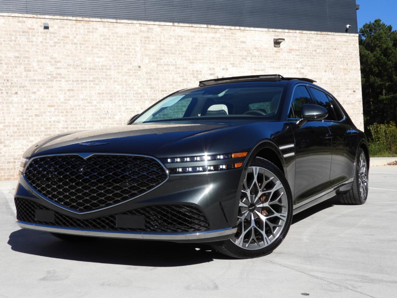 Genesis G90 3.5T e-Supercharger 2023