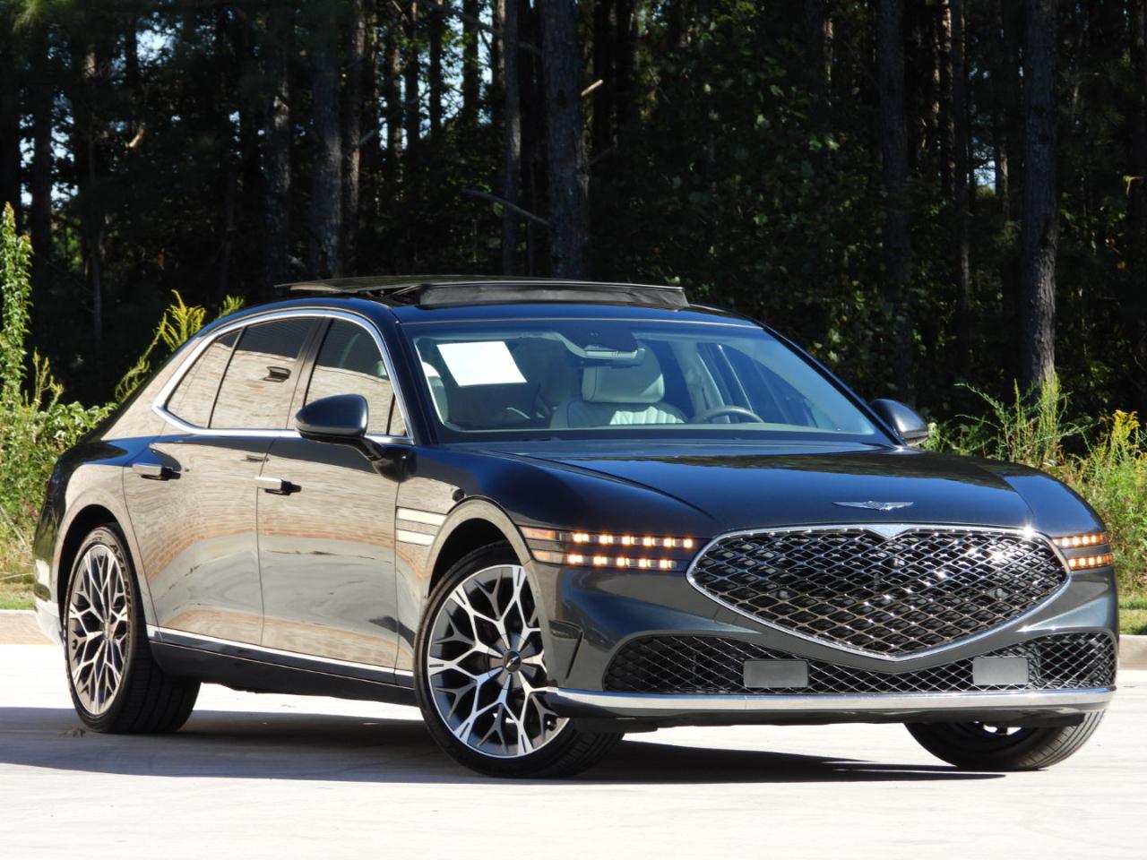Genesis G90 3.5T e-Supercharger 2023