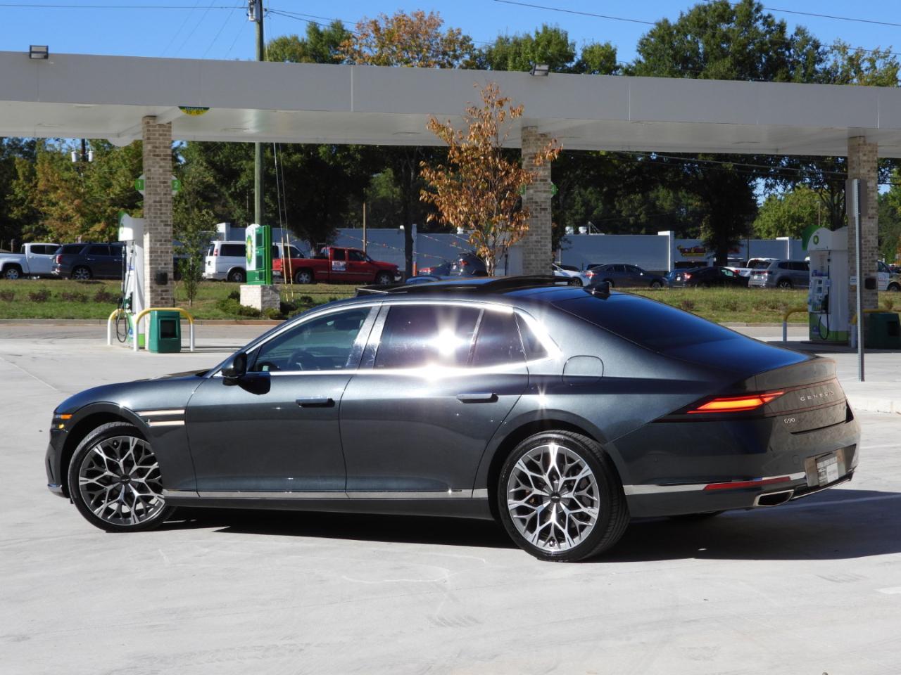 Genesis G90 3.5T e-Supercharger 2023