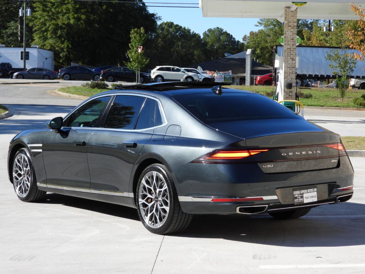 Genesis G90 3.5T e-Supercharger 2023