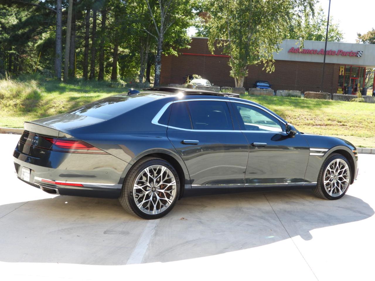 Genesis G90 3.5T e-Supercharger 2023