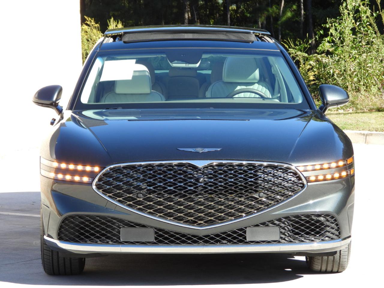 Genesis G90 3.5T e-Supercharger 2023