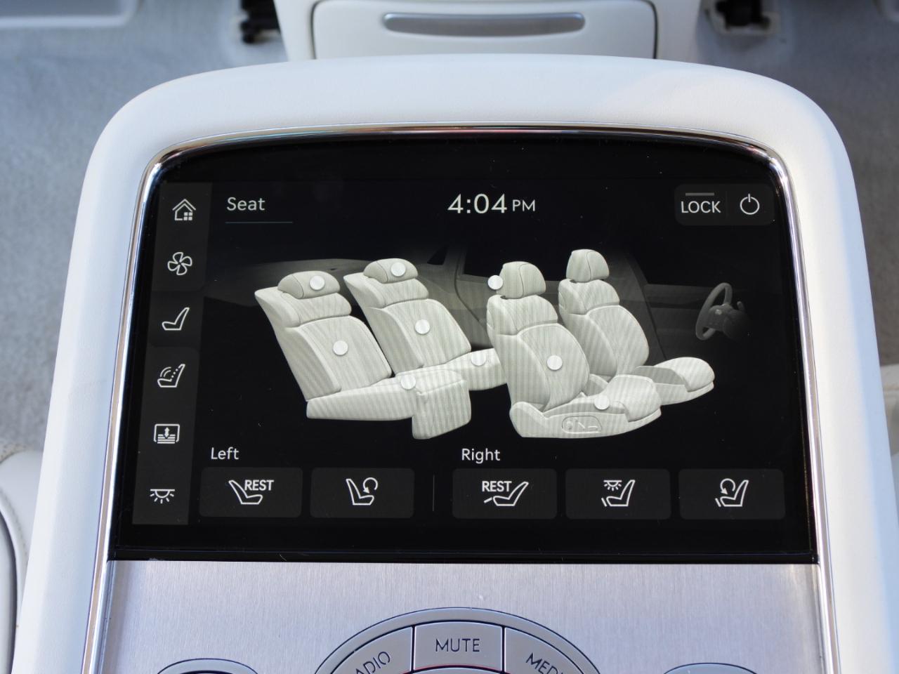 Genesis G90 3.5T e-Supercharger 2023