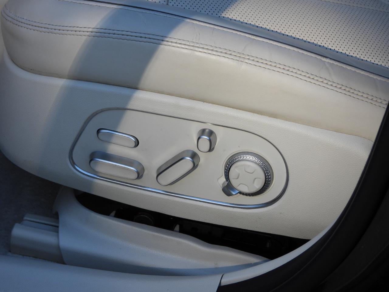 Genesis G90 3.5T e-Supercharger 2023