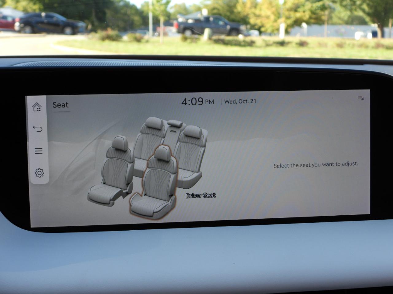 Genesis G90 3.5T e-Supercharger 2023