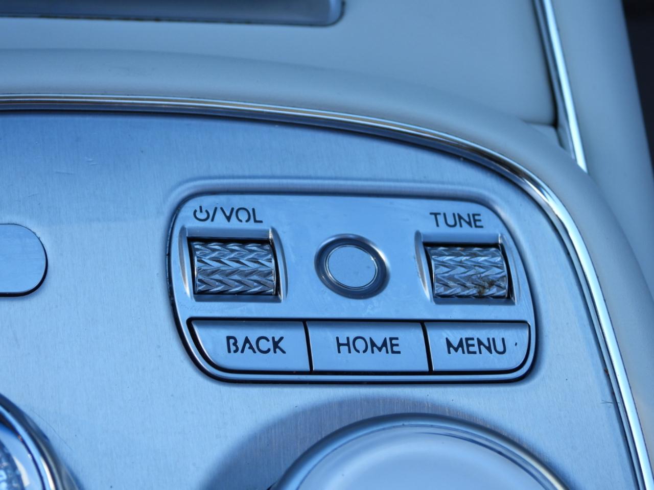 Genesis G90 3.5T e-Supercharger 2023