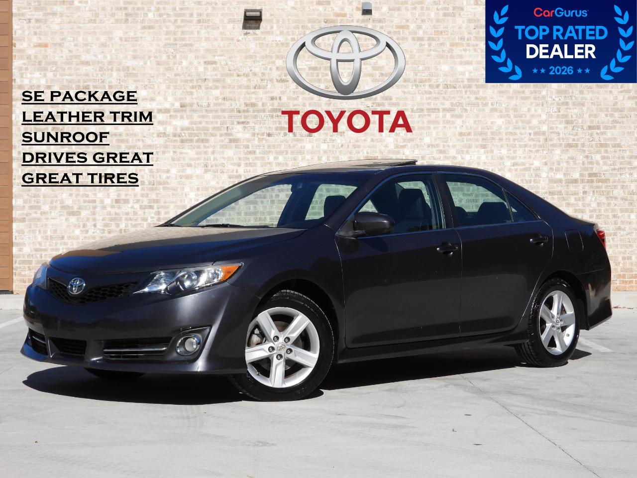 Toyota Camry SE 2012