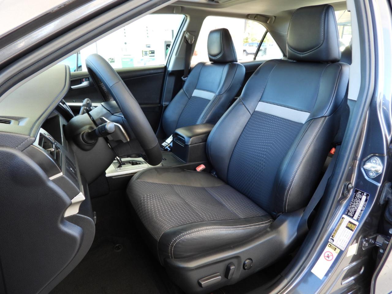 Toyota Camry SE 2012