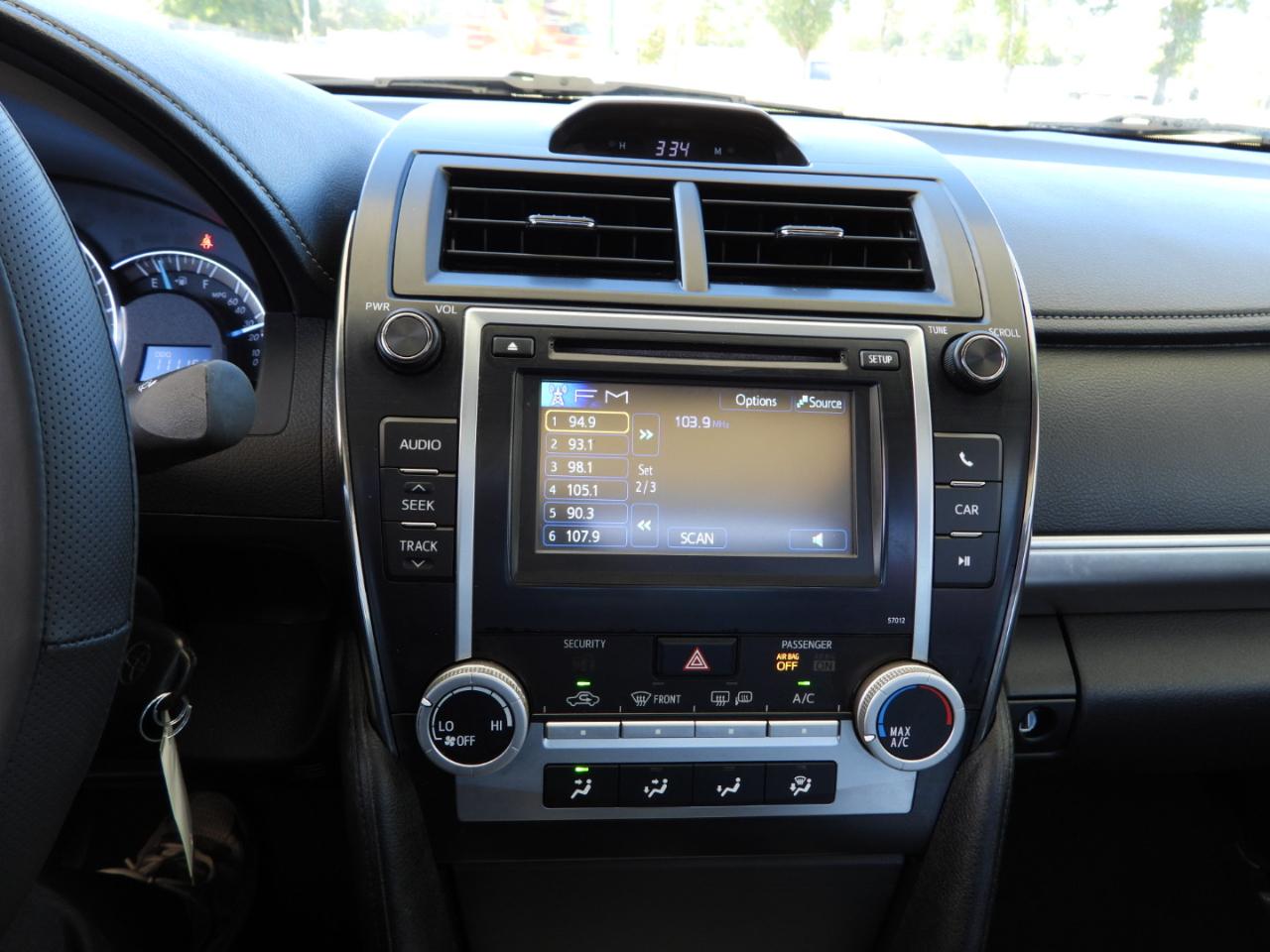 Toyota Camry SE 2012