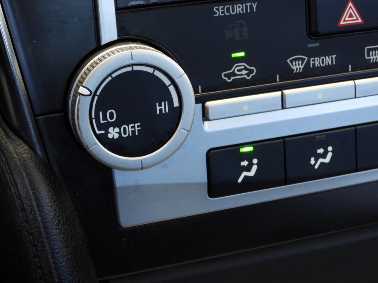 Toyota Camry SE 2012