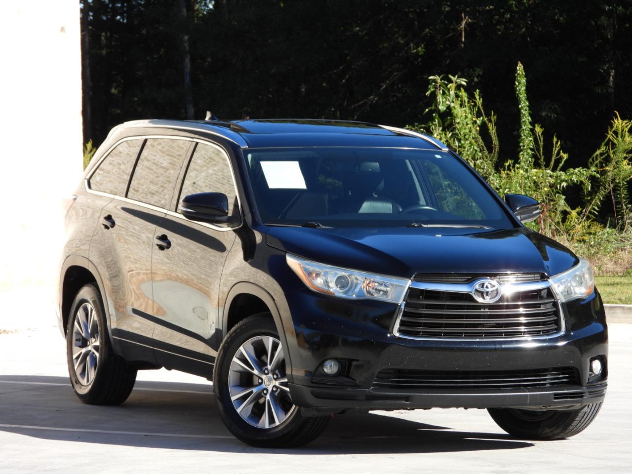 Toyota Highlander XLE FWD V6 2015