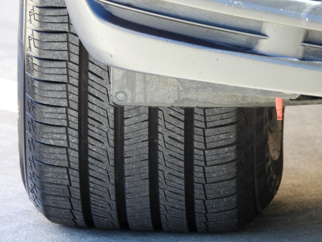 Toyota Highlander XLE FWD V6 2015