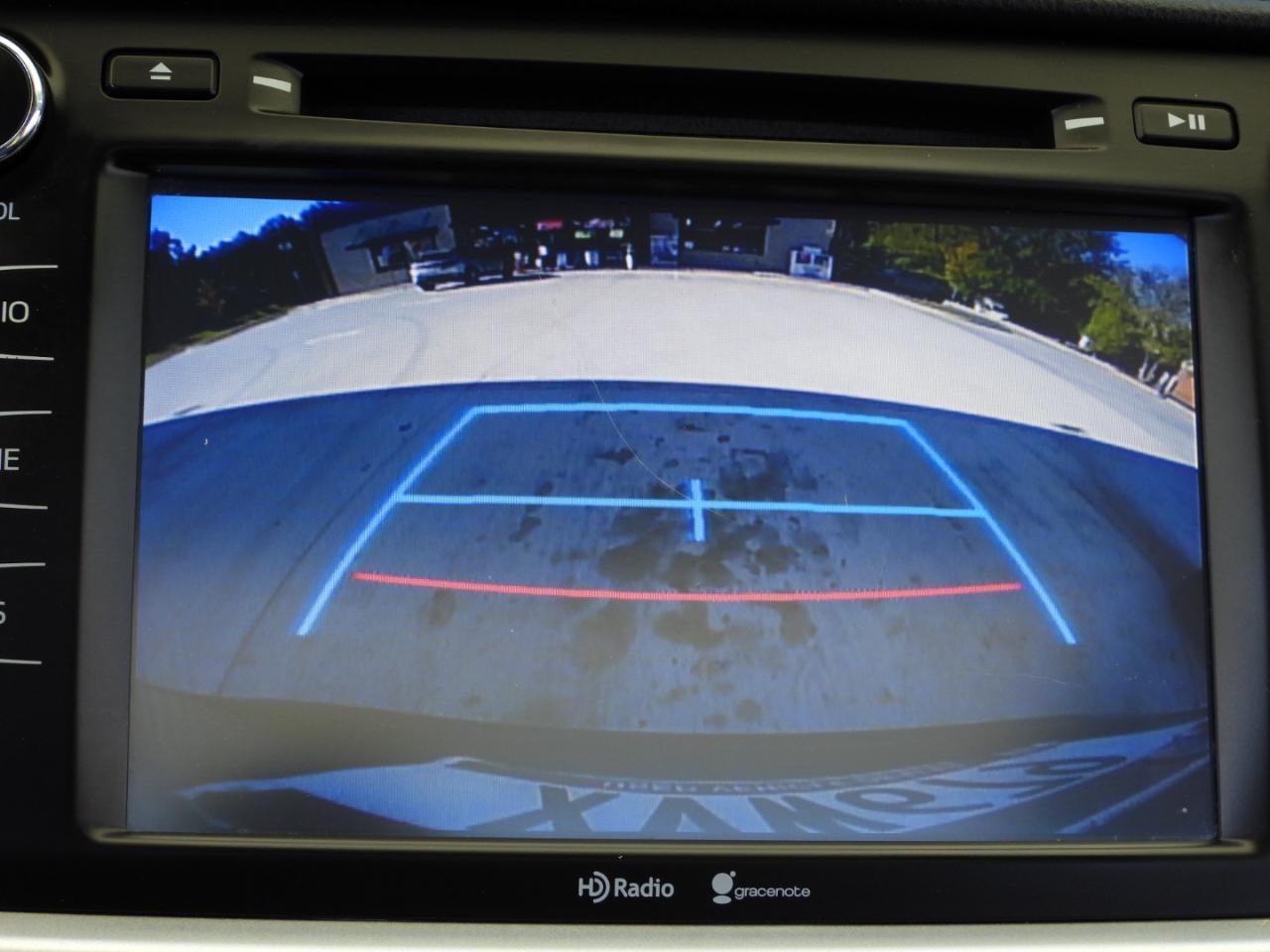 Toyota Highlander XLE FWD V6 2015