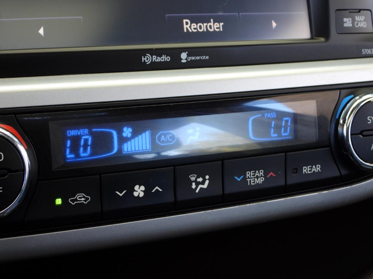 Toyota Highlander XLE FWD V6 2015