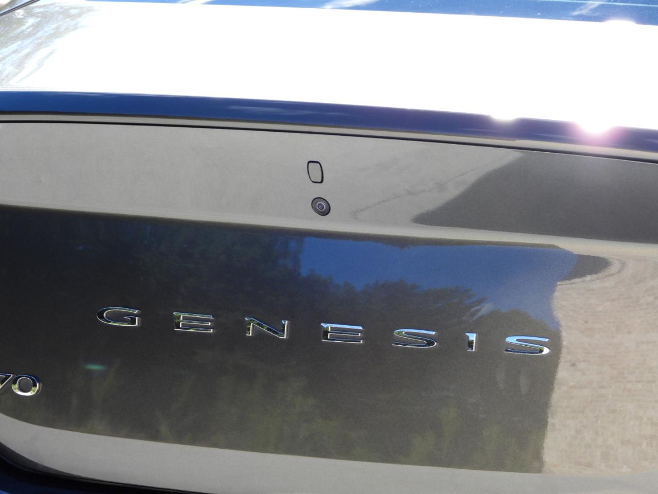 Genesis G70  2023