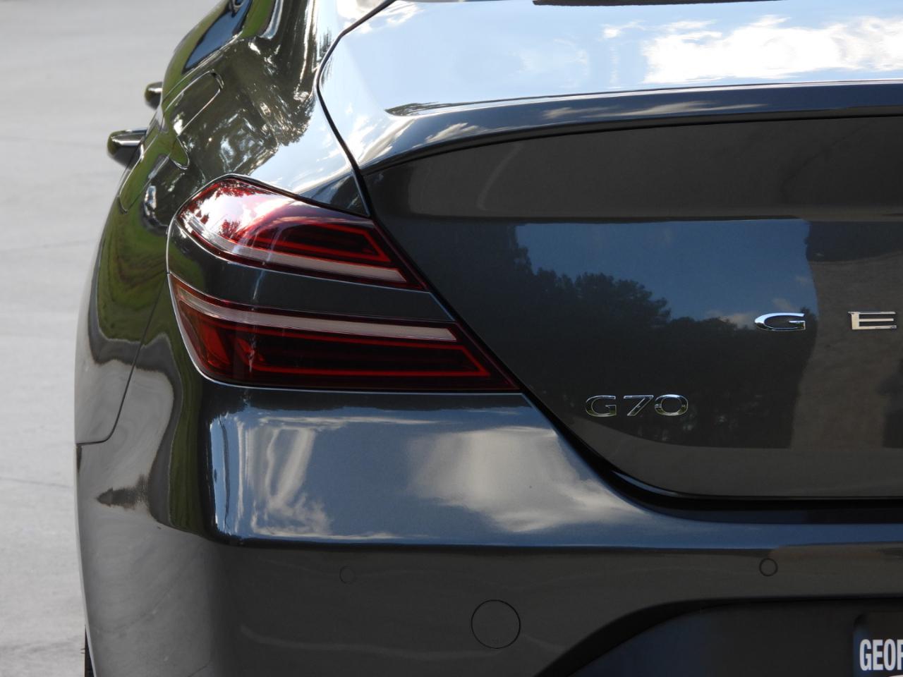 Genesis G70  2023