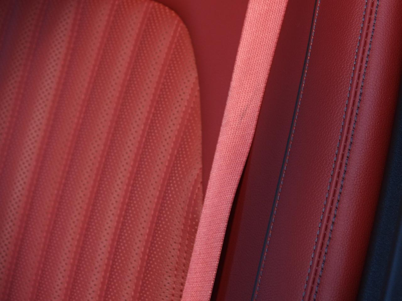 Genesis G70  2023