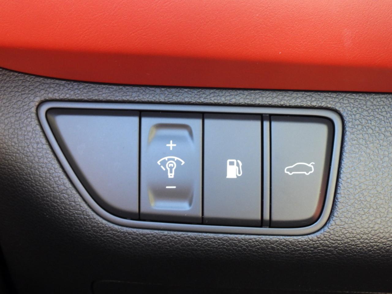Genesis G70  2023