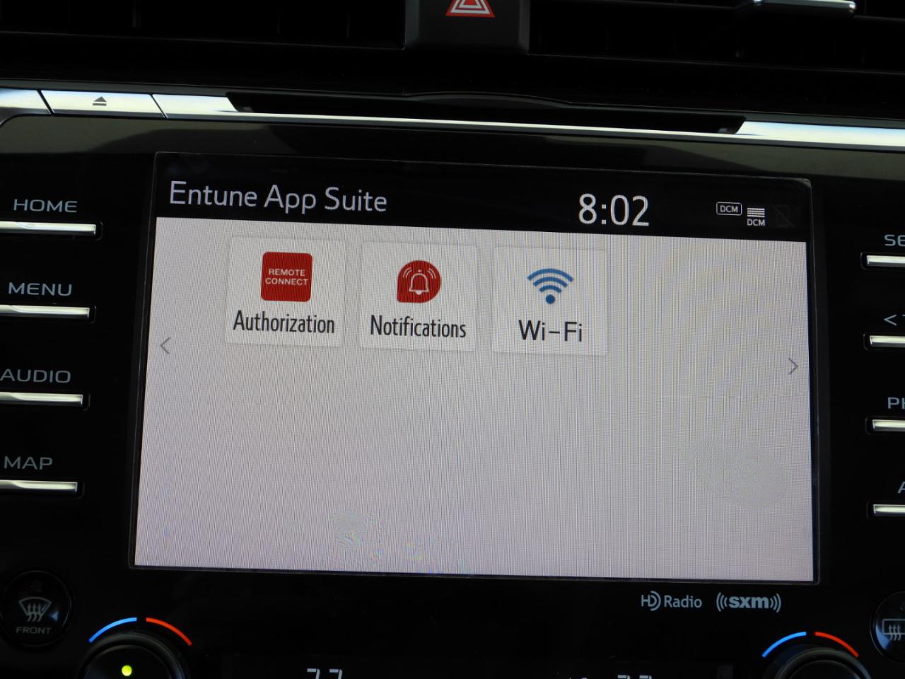 Toyota Camry Hybrid LE 2020