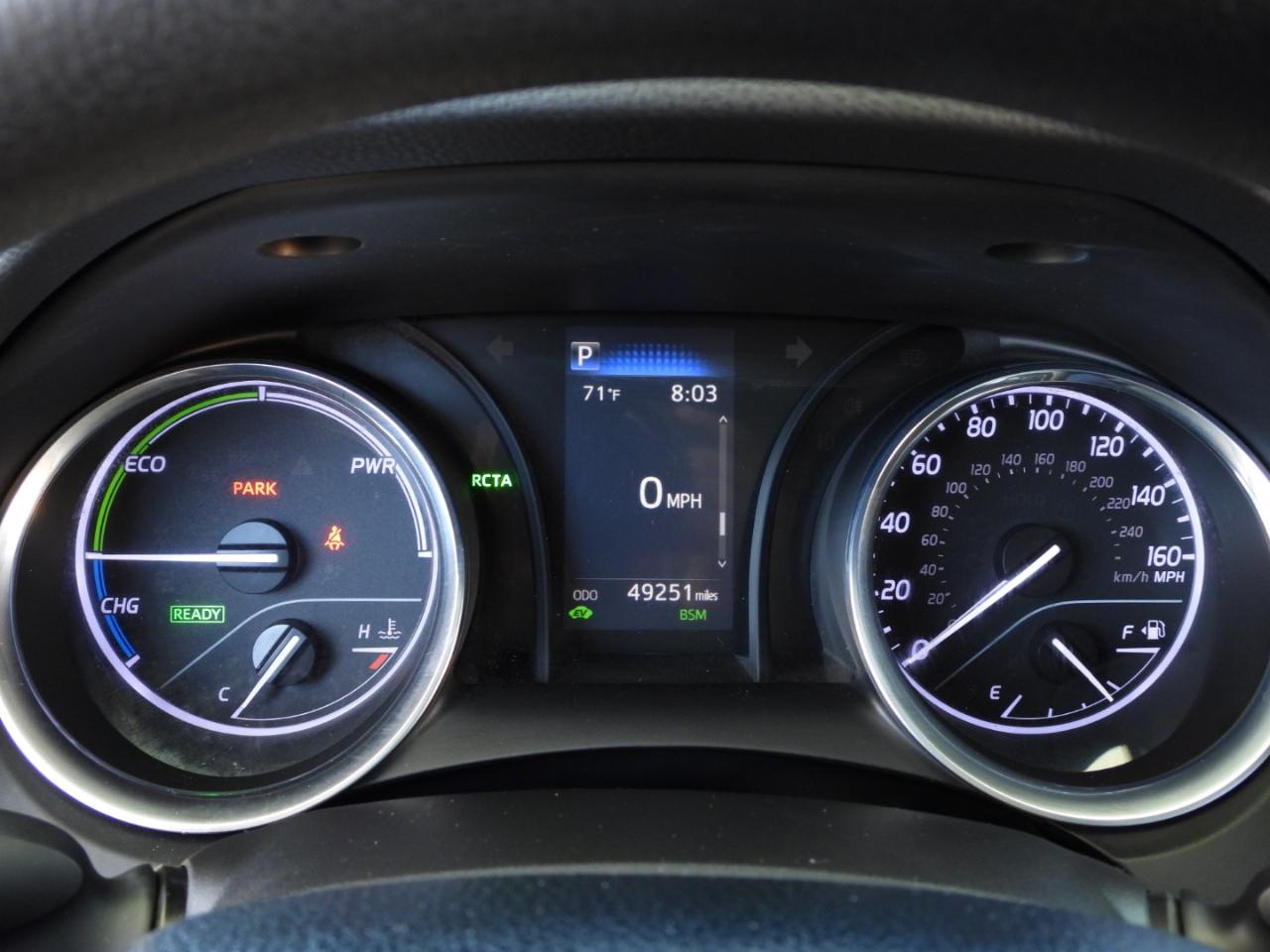 Toyota Camry Hybrid LE 2020