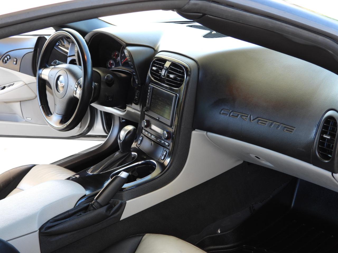 Chevrolet Corvette 3LT Coupe Automatic 2008
