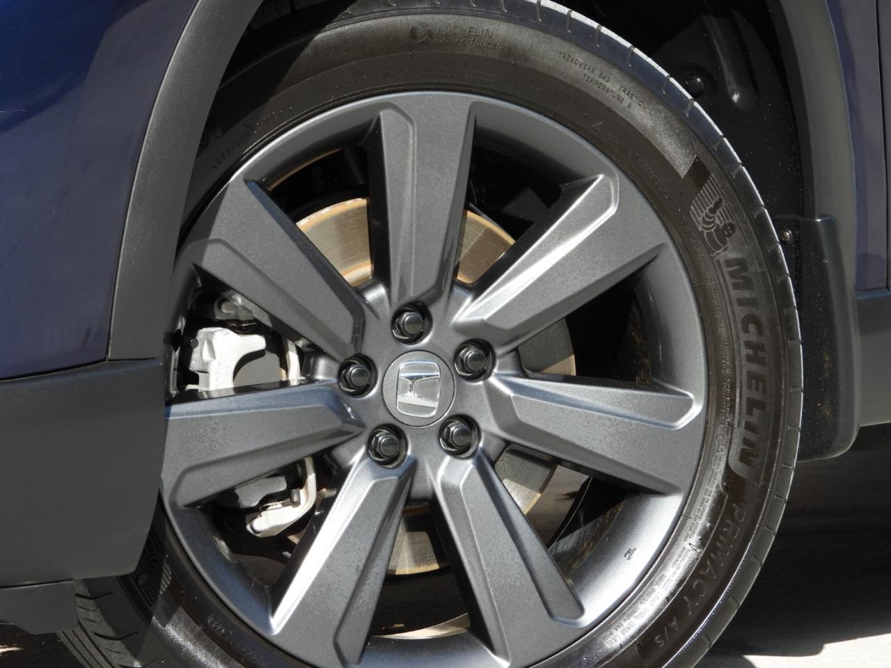 Honda Pilot photo 9