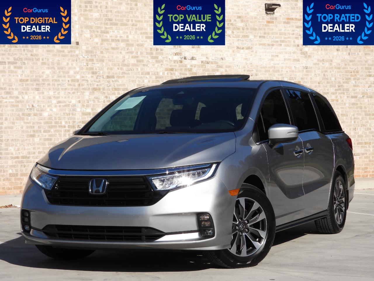 Honda Odyssey photo 2