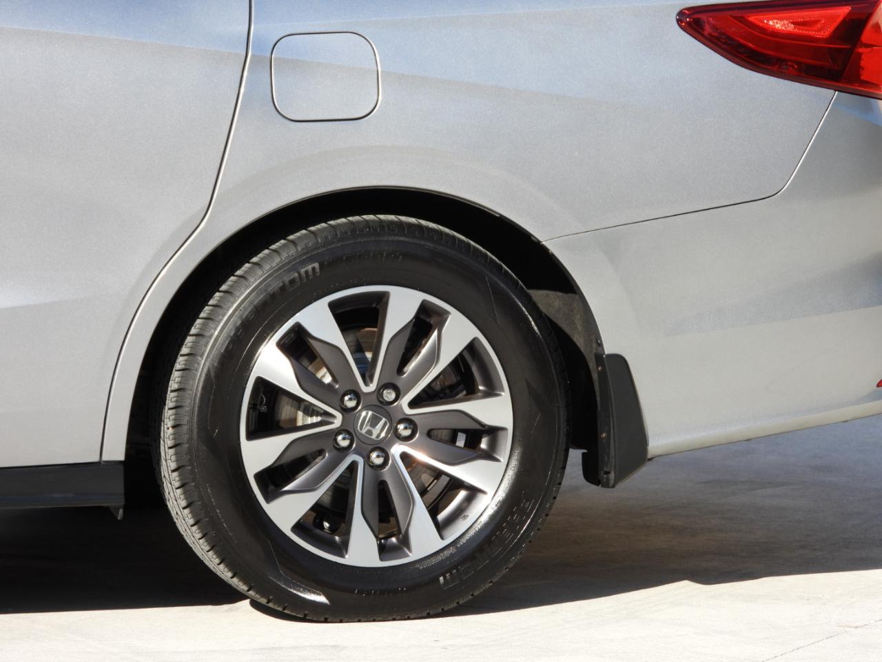 Honda Odyssey photo 34