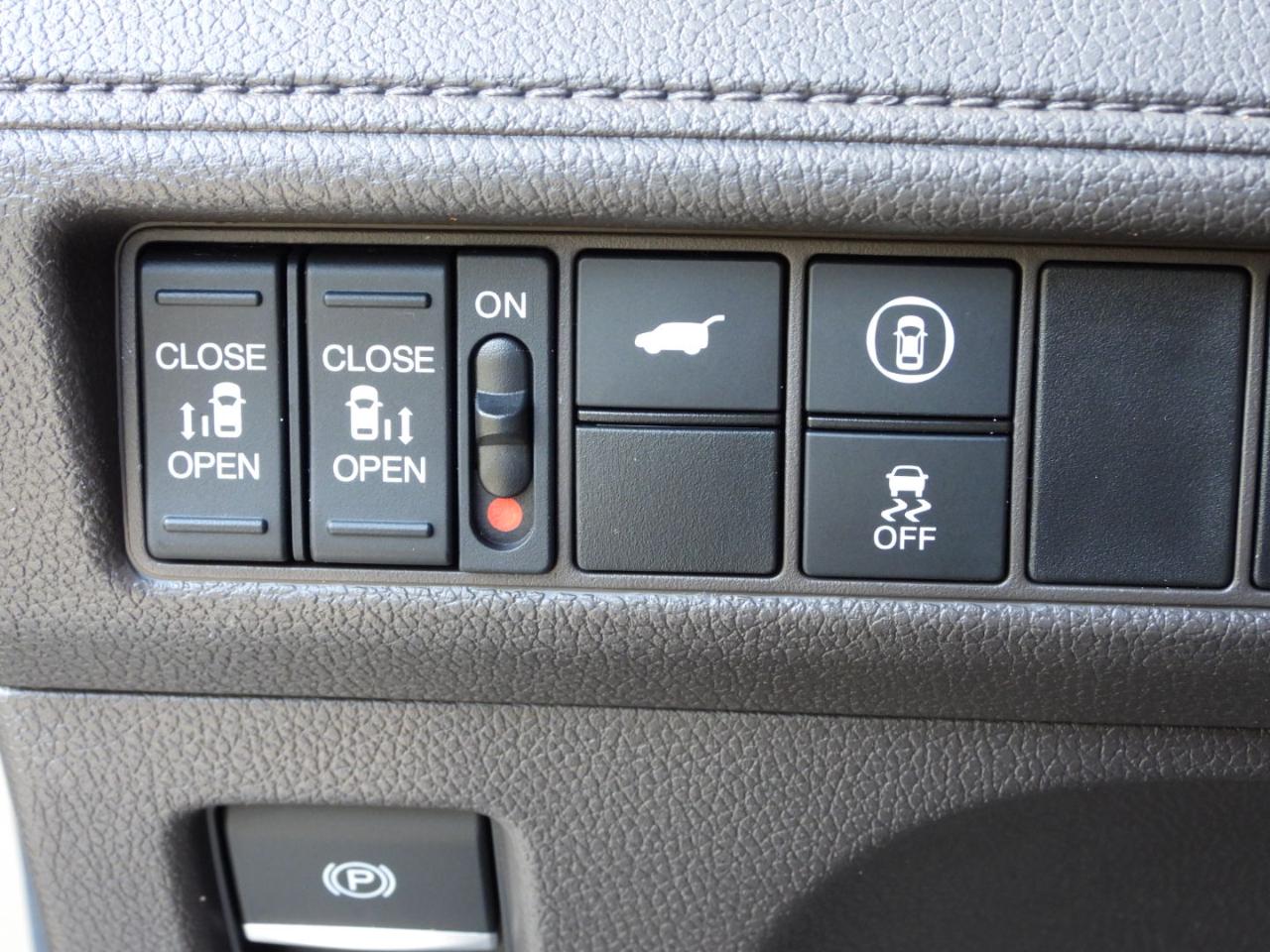 Honda Odyssey photo 106