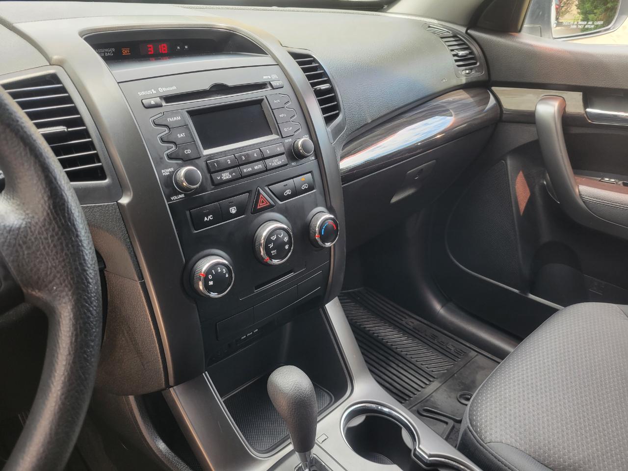 Kia Sorento LX 4WD 2013