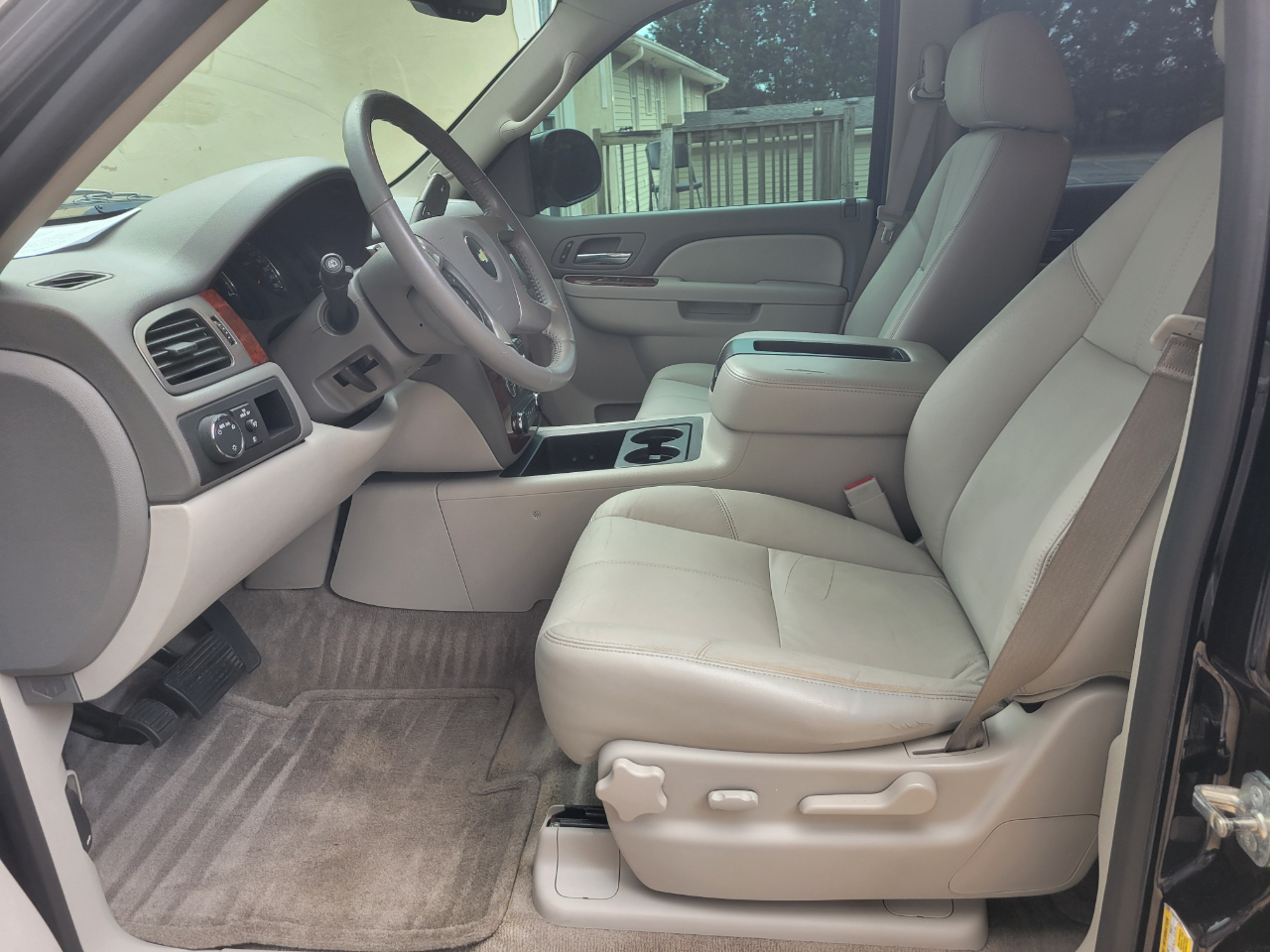 Chevrolet Tahoe LT 2WD 2013