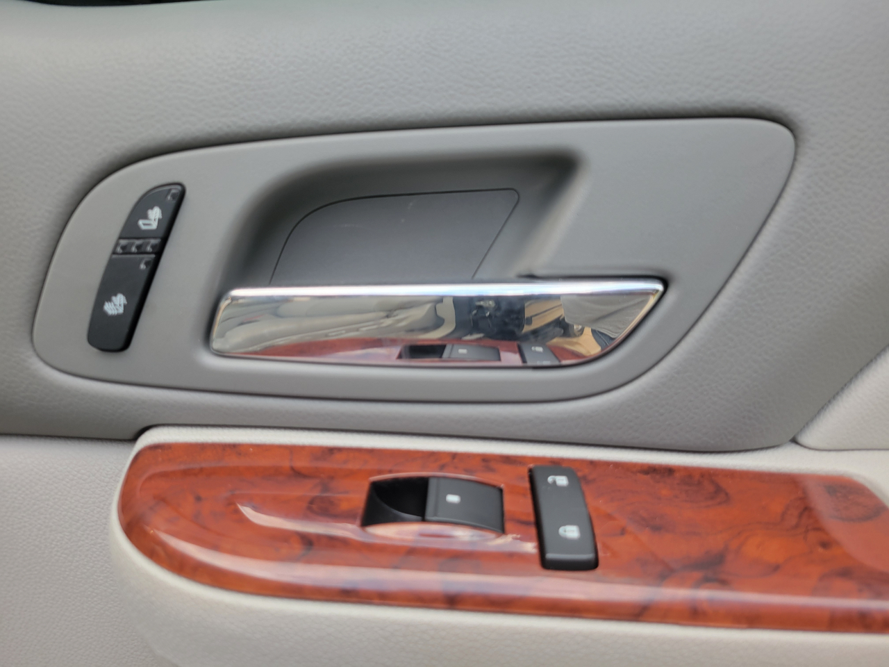 Chevrolet Tahoe LT 2WD 2013