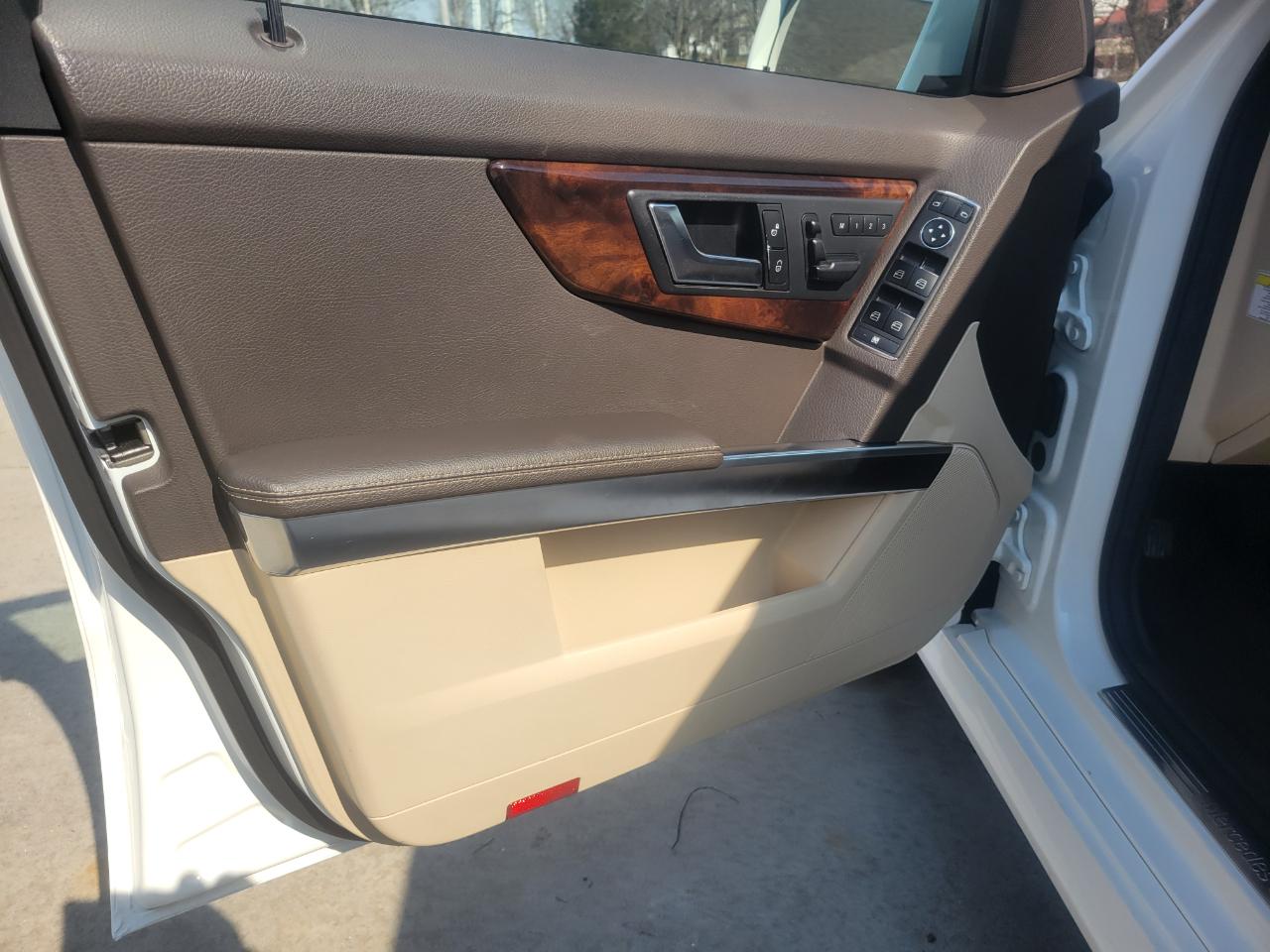 Mercedes-Benz GLK-Class GLK350 2014