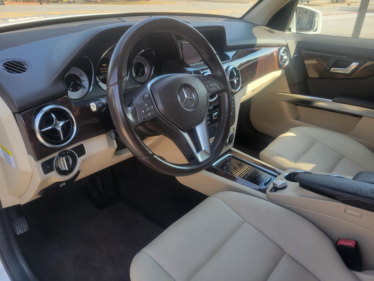 Mercedes-Benz GLK-Class GLK350 2014