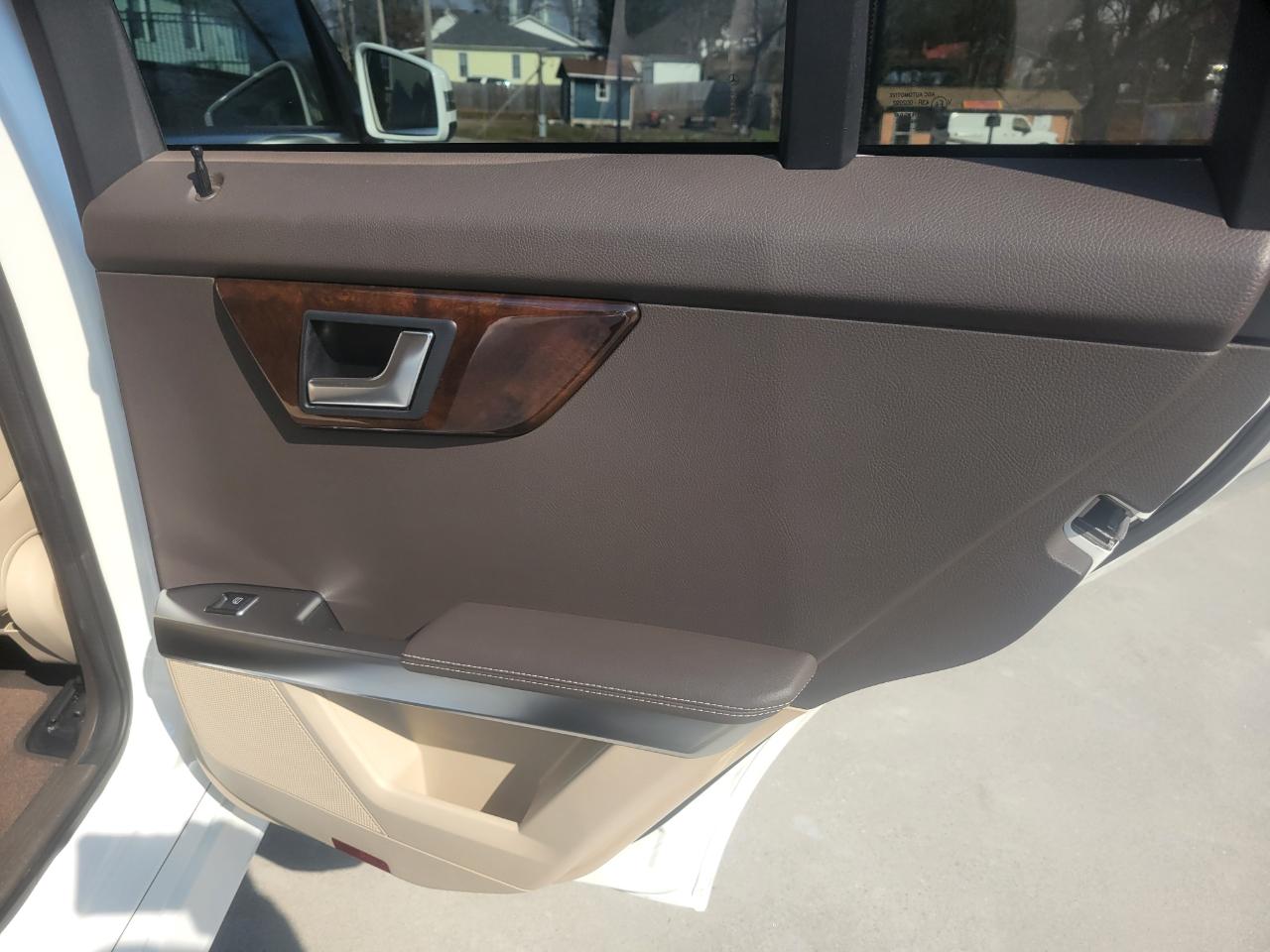 Mercedes-Benz GLK-Class GLK350 2014