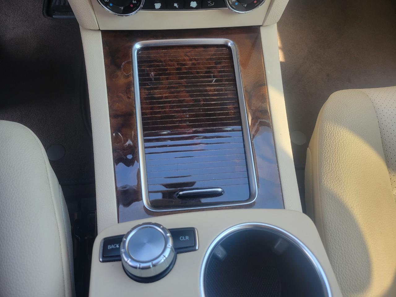 Mercedes-Benz GLK-Class GLK350 2014