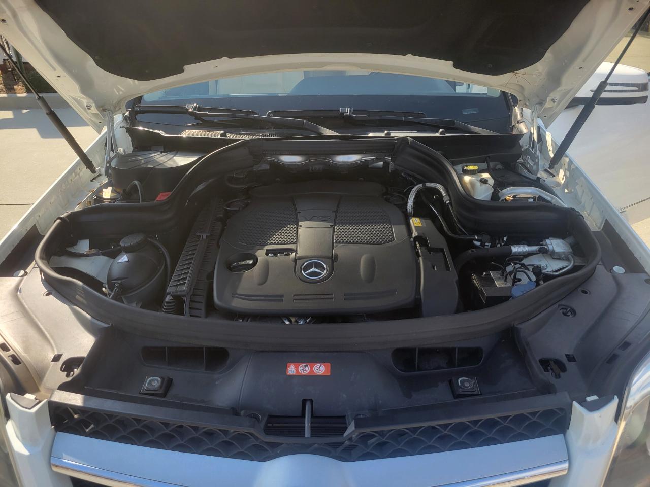 Mercedes-Benz GLK-Class GLK350 2014