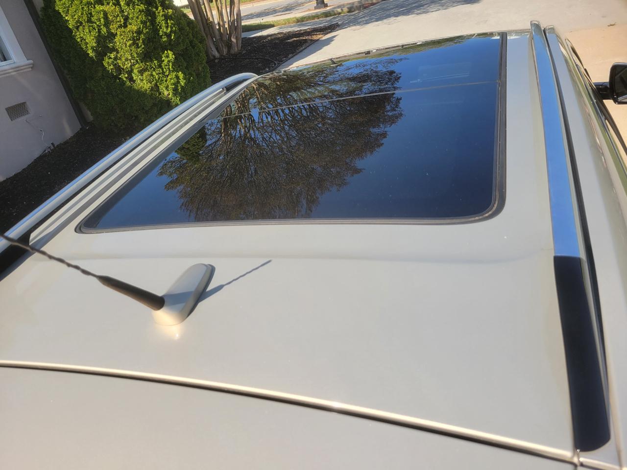 Cadillac SRX Performance Collection 2011