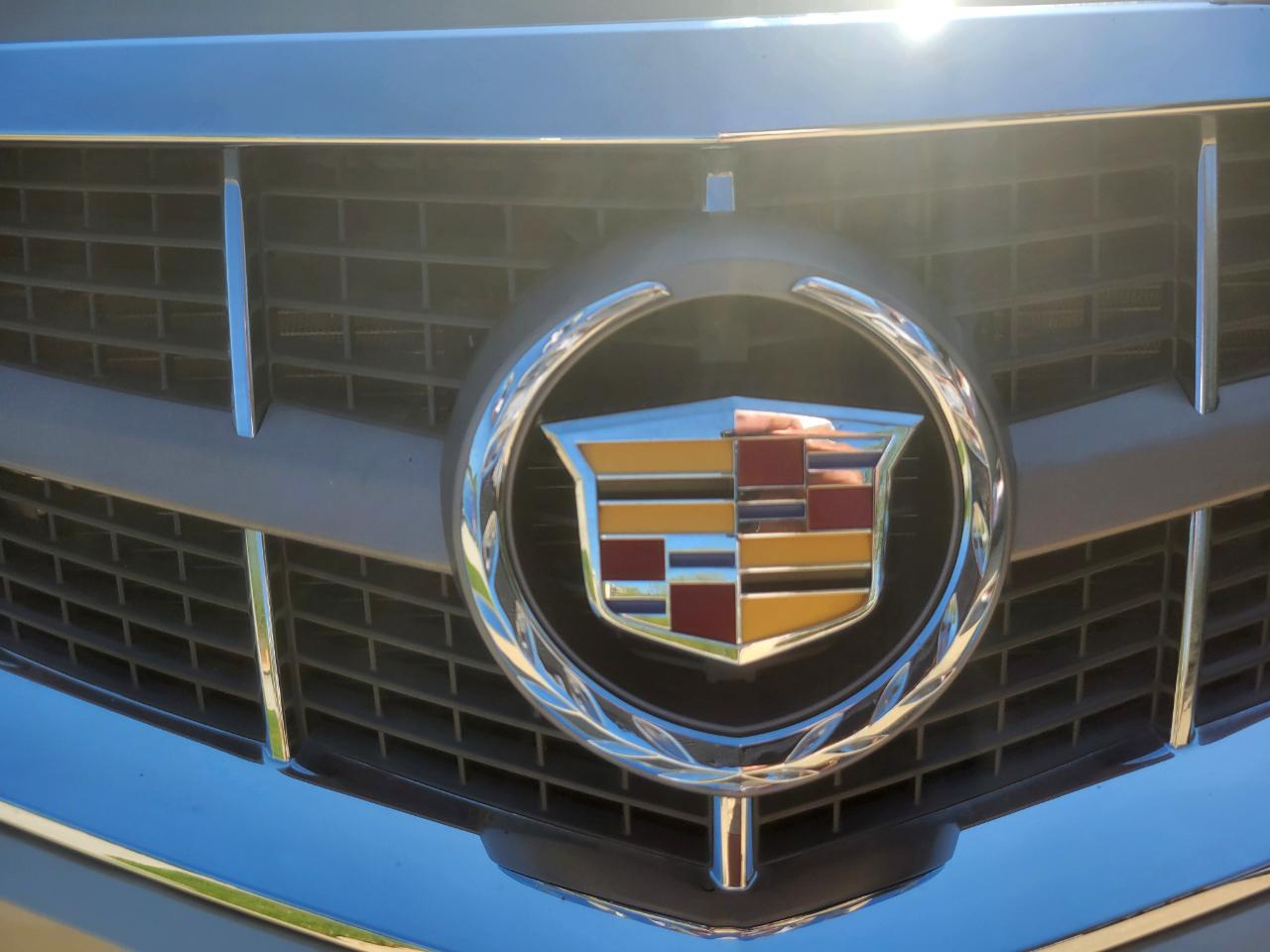 Cadillac SRX Performance Collection 2011