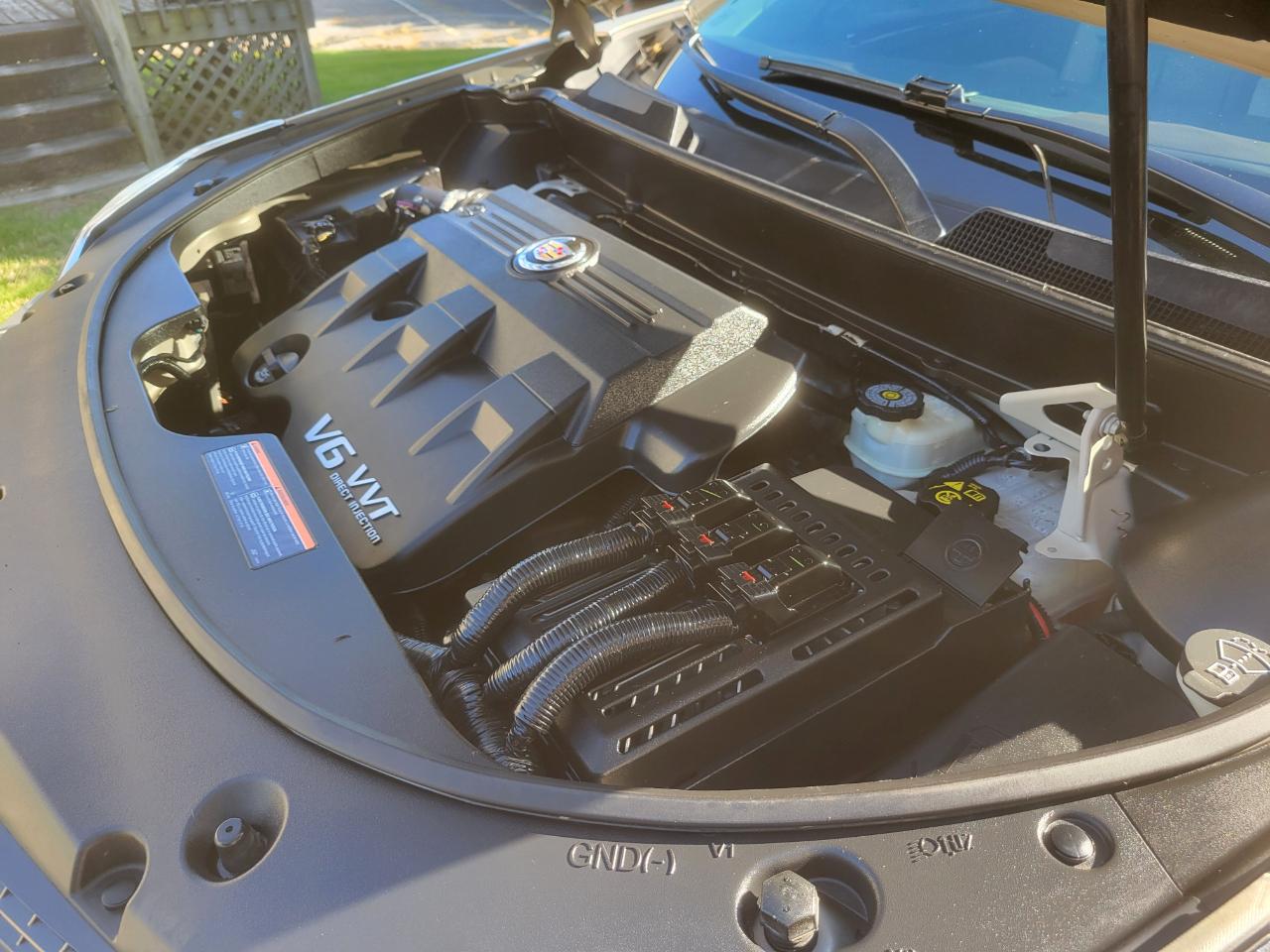 Cadillac SRX Performance Collection 2011